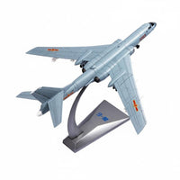 Collectible Gift 1:144 Scale H-6K Strike Aircraft Model High Intricate Diecast H-6K Airplane Model Shiny Paint Finish Static Display Strike Aircraft Aircraft Model Complimentary Engraving for Collectors, Aviation Enthusiasts, Office, Study Room