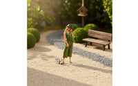 1:64 Scale Woman Figurine Workmanship Capped Girl Miniature Versatile Scene Decoration Resin Diorama Person for Hobbyists, Collectors