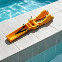 Secure Pool Pole Bracket Easy-Install Pole Holder with Clip Lightweight Clip with Clamp Long-Lasting for Maintenance Technicians, Swimming Pools