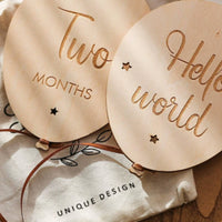 Wooden Milestone Plaque Gender-Neutral Baby Milestone Disc with Ribbon Double-Sided Photo Props Growth Sturdy for Newborns
