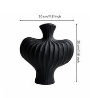 Nordic Aesthetic Retro Ceramic Vase Decorative Ornament Irregular Shape Vase Flower Arrangement Home Decor Matte Finish for Guesthouse