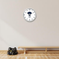 Badminton Theme Clock Non-Ticking Shuttlecock Wall Clock Minimalist Design Modern Decorative Timepiece for Gym, Bedroom, Living Room