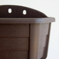 Plant Pots Hanging Basket in Resin for Outdoor Plants, Half Round Hanging Plant for Indoor Use, Wall Planter with Wood Grain Texture, 1 Pack