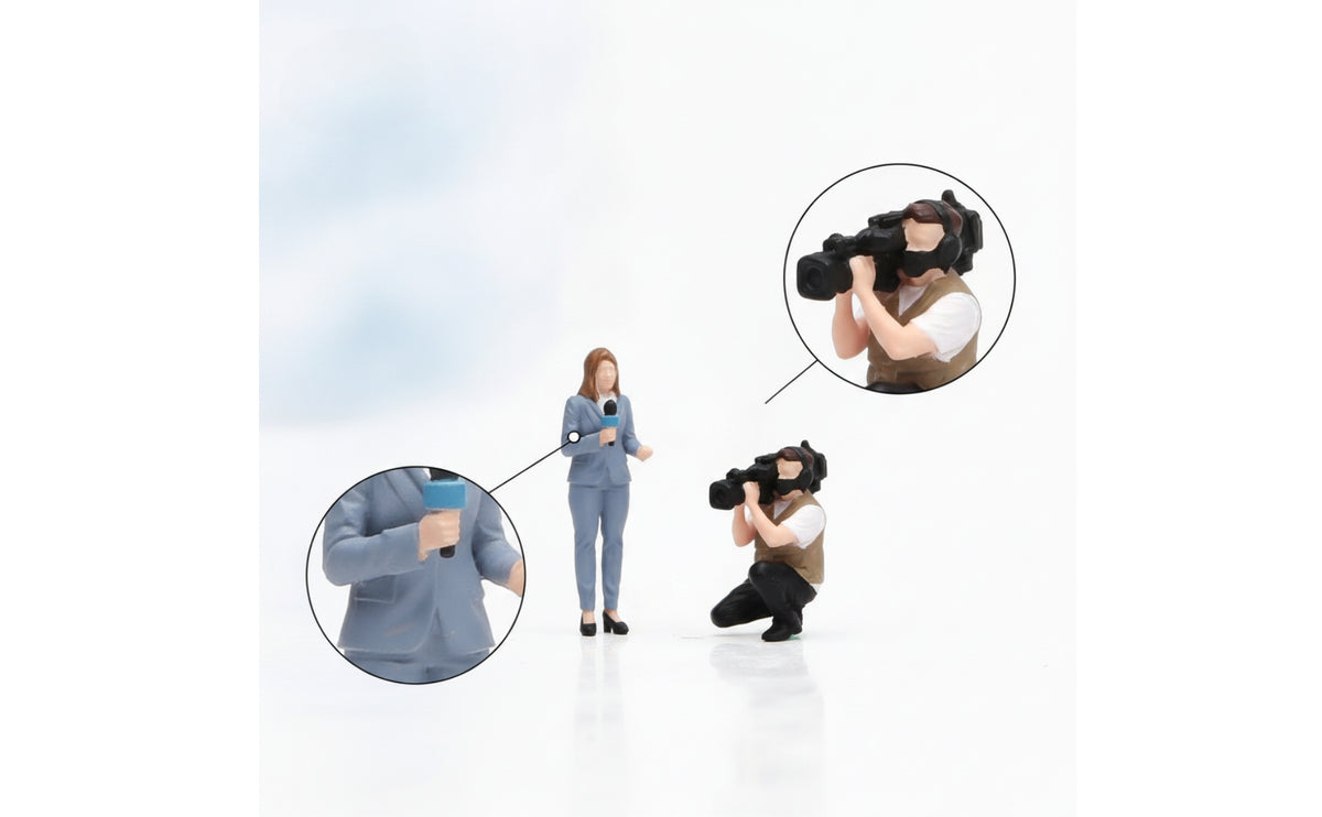 2 Pieces Reporters and Cameraman Figure Set Authentic Reporters Figure Compact 1/64 Scale Figures for Hobbyists