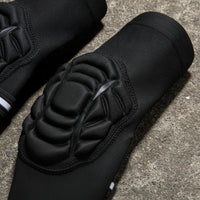 Elbow Pads Form-Fitting Elbow Guards   Flexible Joint-Cushioning Gear for Skating, Bicycling, Basketball