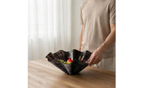 Wrinkled Surface Irregular Decorative Bowl Multi-Purpose Wavy Fruit Bowl Stylish Accent Piece Metal Tray Easy to Clean for Guest House, Hotel, Living Room