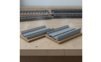 2 Pieces Stepped End Railway Bridge Ramp Section Guard Rails Elevated Track Ramp Plank Detail for Railroad Diorama