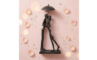 Integrated Base Cast Iron Couple Statue Sculptural Decorative Desk Statue Artisanal Couple Figurine Indoor Display for Shelf