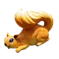 Textured Coat Squirrel Garden Statue Bushy Tail Resin Squirrel Ornament Molded Animal Sculpture Lightweight