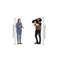 2 Pieces Reporter and Cameraman Figure Set Resin Reporter and Cameraman Figures Realistic Miniature Scene with Figures for Collectors, Display Shelves