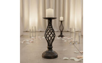 Retro Design Black Metal Candlestick Functional Art Black Metal Candle Stand Exquisite Craftsmanship Hollow Iron Candle Stand Stable Base for Valentine's Day, Candlelight Dinner