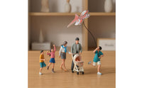 Spring Scene Model Detailed Craftsmanship Kite Flying Model Hand Painted Resin Miniature Scene for Photography