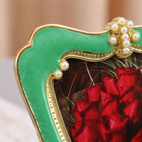 Vintage-style Photo Frame, 6-inch, Tabletop, Photo Frame, Pearl, Resin, European Classical