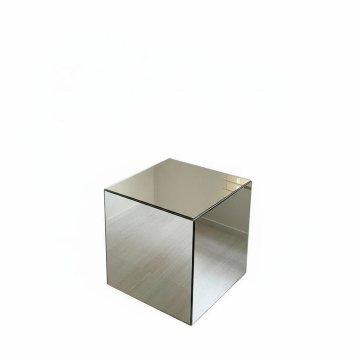 Geometric Design Mirrored Cube Table Multi-Functional Mirrored Pedestal Luxurious Look Display Stand Creates Illusion of Space for Photographers, Interior Designers, Homeowners, Photo Studio, Bedroom, Living Room, Entryway