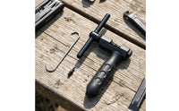Compact Cycle Chain Breaker Tool Handheld Chain Breaker with Hook Comfortable Sturdy for Bike Mechanics, Trailside Maintenance