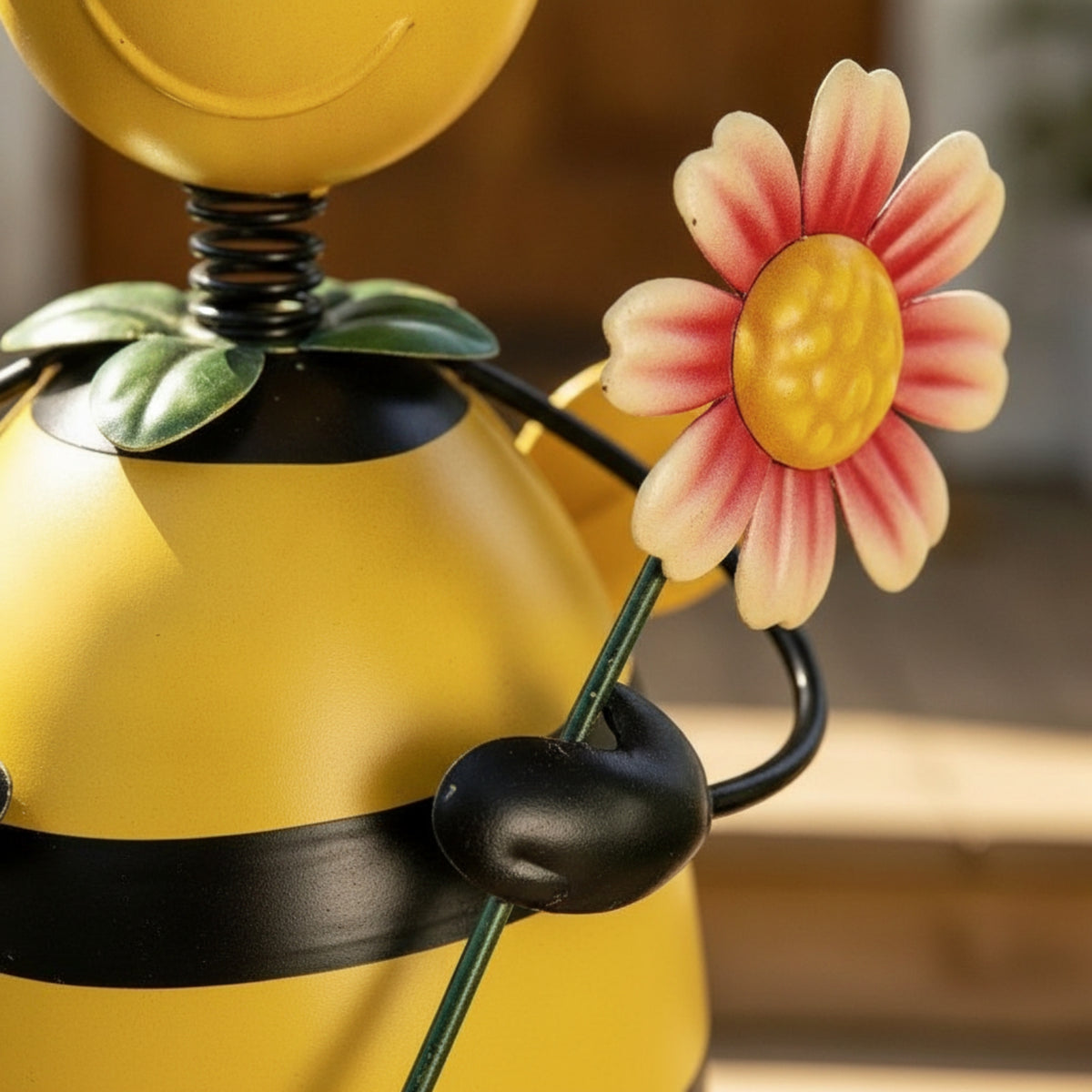 Outdoor Bee Statue Whimsical Metal Bee Sturdy Garden Figure Cute for Patio, Porch