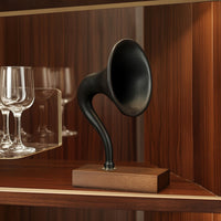 Gramophone Speaker Ornament Retro Speaker Statue with Geometric Base Sculptural Phonograph Ornament for Bookshelf, Office Desk