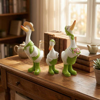 3 Pieces Duck Garden Statue Whimsical Garden Waterfowl Decor Cute Resin Ducks for Gardeners, Collectors, Courtyard, Patio, Planters