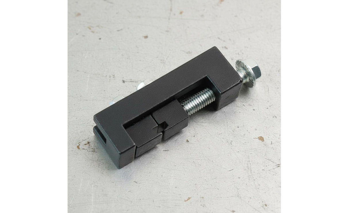 Strong Clamping Force CV Joint Boot Clamp Tool Adjustable Jaw CV Boot Clamp Crimper High-Carbon Steel Compact Design for Mechanics