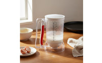 Large Capacity Pancake Batter Dispenser Thickened Material Pancake Batter Pourer Portion Control Handheld Dispensing Cup Wide Mouth Opening for Chefs, Bakers, Beginners, Restaurant, Bakery