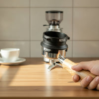 Three-Ear Dosing Collar Stepped Body 58 Mm Dosing Collar Portafilter Funnel Black Coffee Specialist Gear Lightweight