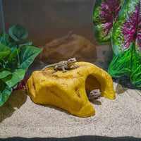 Realistic Stone Grain Reptile Hide and Turtle Basking Perch, Resin Rock Hideout for Reptiles, Stable Habitat Decor with Drainage Holes, 1pc