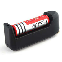 Multi-functional 3.7V-4.2V Smart Universal Li-ion Battery Charger for 18650 14500 16340 Flashlight Batteries