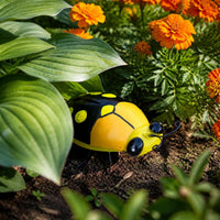 Metal Ladybug Garden Wall Decor Sculpture Outdoor Yard Art Ornament