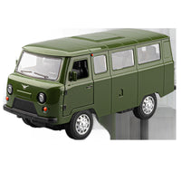 1:24 Alloy Sports Car Model with Sound and Light Pull-Back Toy for Boys