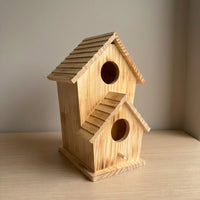 Wooden Birdhouse with Gabled Roof, Small Wooden House for Backyard Birdhouse Nesting, Outdoor Birdhouse Breeding Box with Round Hole, No Perch