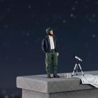 Stargazing Family Figurine High Intricacy Sand Table People Prop Resin Miniature Person Highly Detailed Resin Miniature Scene