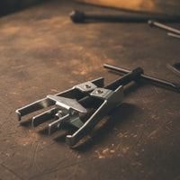 Valve Spring Compressor Adjustable Valve Spring Compressor with T-Handle Screw-Driven Compact for Mechanics, Engine Repair