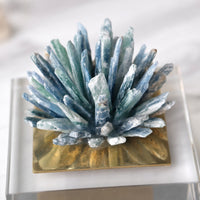 Crystal Cluster Ornament Modern Sculpture with Acrylic Base Crystal Figurine Upscale Paperweight Exquisite for Desk, Office