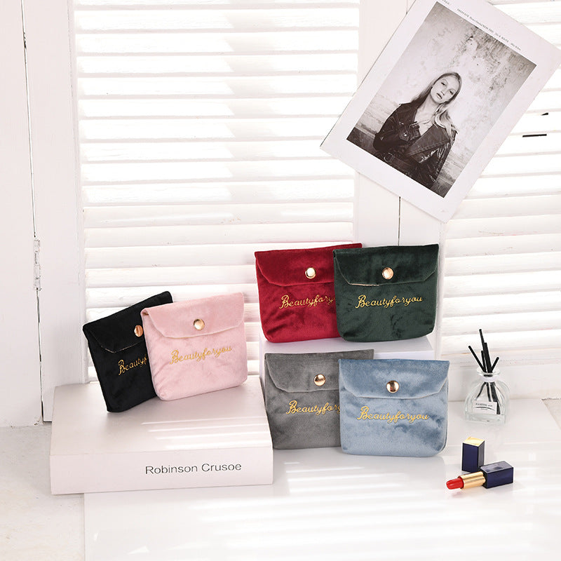 Vintage Embroidered Lipstick Pouch Small Portable Velvet Cosmetic Bag Sanitary Napkin Storage Organizer