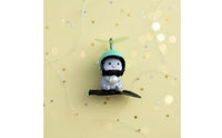 Easy Installation Cat Figure with Propeller Helmet Lightweight Propeller Helmet Cat Ornament Long-Lasting Resin for Electric Scooter
