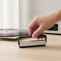 Soft Carbon Fiber Vinyl Brush Handheld Anti-Static Vinyl Brush Compact Gentle for Audiophiles, DJ, Home Audio
