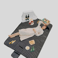 Picnic Blanket and Waterproof Mat for Family Picnic, Heavy Duty Oxford Cloth Camping Mat with Storage Bag, Large Beach Blanket, Grass Tarp Set