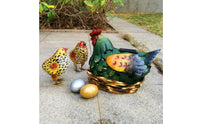 Solar Lantern Chicken Statue Hen and Chicks Statue Night Glow Lighted Chicken Yard Decor for Garden, Lawn, Patio