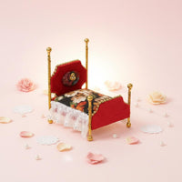 3 Pieces European Design 1:12 Scale Bed Set Ornate Gold Trim Mini Princess Bed Floral Textile Mini Sofa Set Realistic Details for Collectors, Model Room