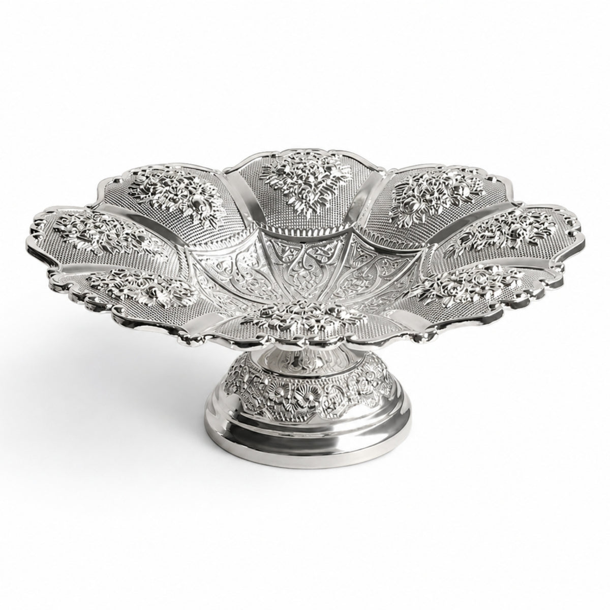 Decorative Serving Dish Silver-Toned Embossed Serving Tray Electroplated Platter for Party Planners, Banquet Tables, Afternoon Tea