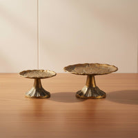 2 Pieces Metal Tray Stand Tranquil Decorative Dessert Stand Handcrafted Appearance Look Ornamental Fruit Tray for Tea Room, Entryway