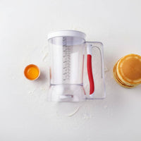 Large Capacity Pancake Batter Dispenser Thickened Material Pancake Batter Pourer Portion Control Handheld Dispensing Cup Wide Mouth Opening for Chefs, Bakers, Beginners, Restaurant, Bakery