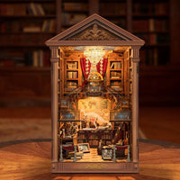 Retro Wooden Literary Alcove Warm LED Wooden Literary Alcove Lights Mini Shelf House for Desk