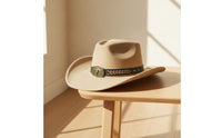 Cowboy Hat with Bull Emblem Classic Suede Cowboy Hat Soft Costume for Cowboys, Festivals, Horseback Riding