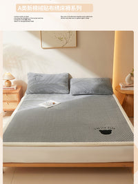 Milk Velvet Mattress Topper Set with Pillowcases, 90x200cm Single Bed Pad, Machine Washable Foldable Plush Mat, Grey Bear