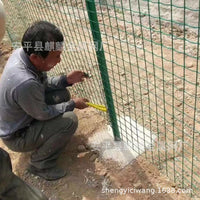 Galvanized Chicken Wire Mesh Fence for Poultry Enclosure, Garden, Orchard, and Road Protection