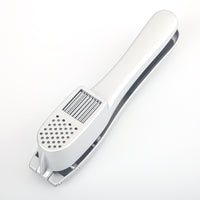 Multifunctional Garlic Press and Slicer 2-in-1 Manual Garlic Chopper Mincer Crusher Kitchen Tool