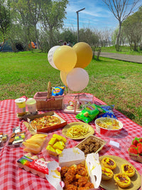 Kraft Paper Disposable Dinnerware Set for Camping, BBQ, and Picnics - Portable Plates and Cups