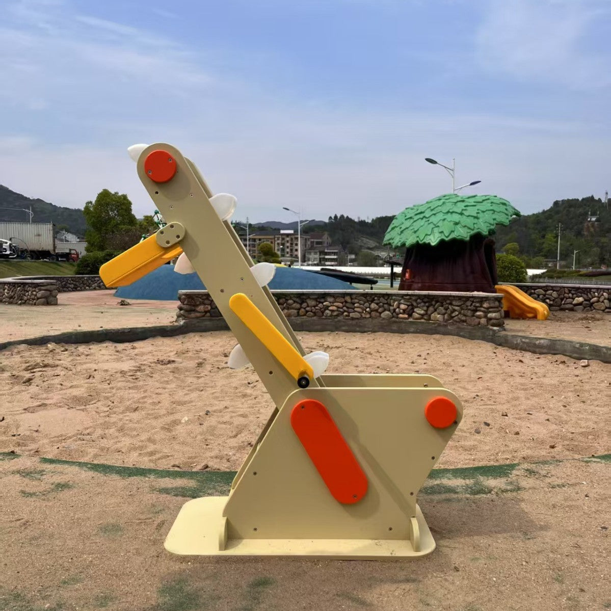 Outdoor Wooden Sandpit Wall Water Play Equipment for Kids - Sandbox Fun and Educational Toy