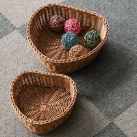 Hand-Woven Rattan Imitation Heart-Shaped Fruit Basket for Home, Hotel, Restaurant - Bread, Snack, Storage Basket